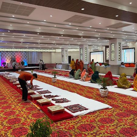 Hotel Shri Siddhivinayak Bina-Etawa Eksteriør billede