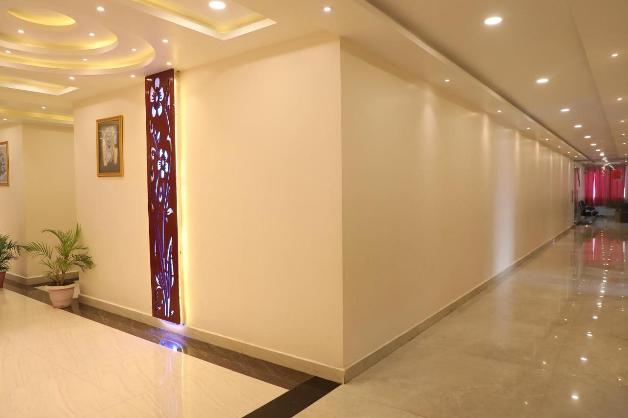 Hotel Shri Siddhivinayak Bina-Etawa Eksteriør billede