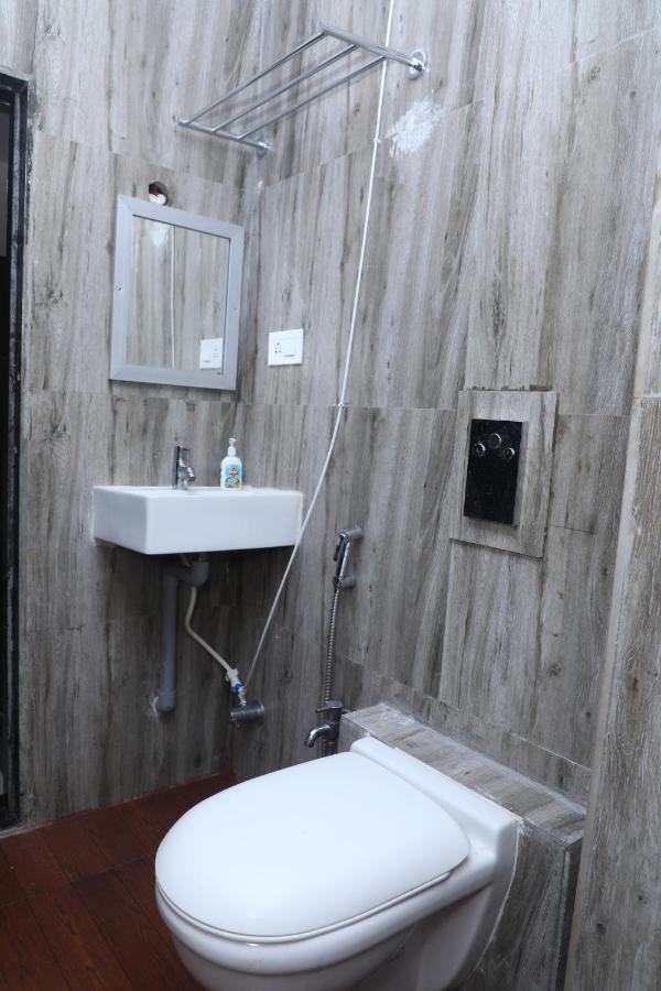 Hotel Shri Siddhivinayak Bina-Etawa Eksteriør billede